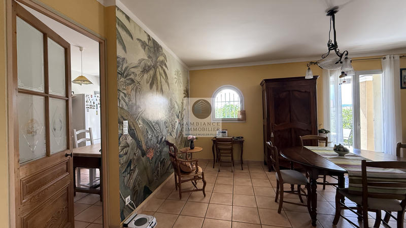 Maison - 155 m² - 6 pièces