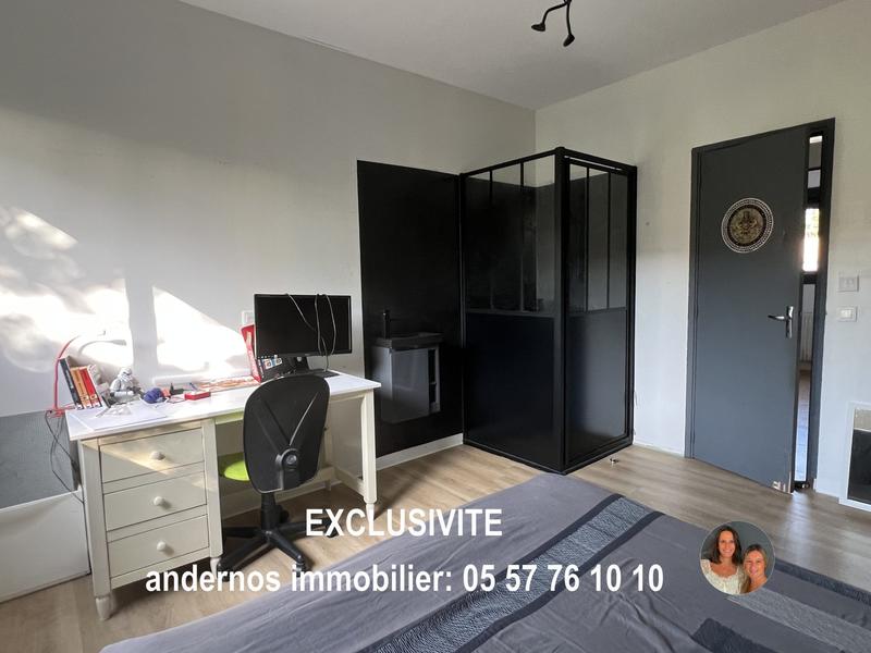 Maison - 215 m² - 8 pièces