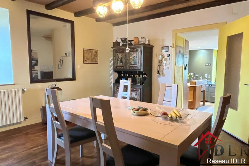 Propriété - 191 m² - 6 pièces