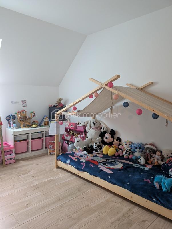 Maison - 101 m² - 5 pièces