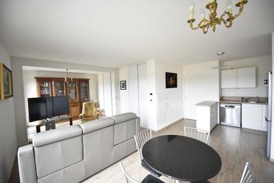 Appartement - 76 m² - 3 pièces