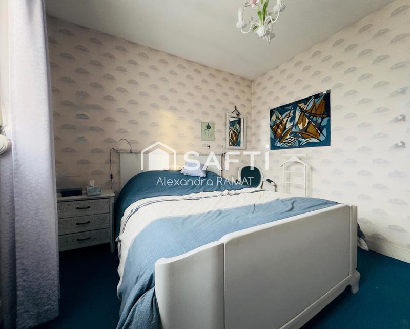 Maison - 90 m² - 5 pièces