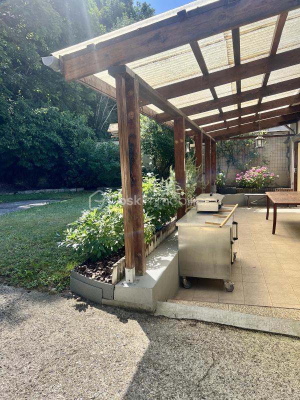 Maison ancienne - 160 m² - 7 pièces