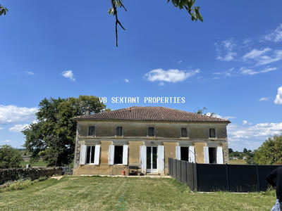 Maison - 168 m² - 6 pièces