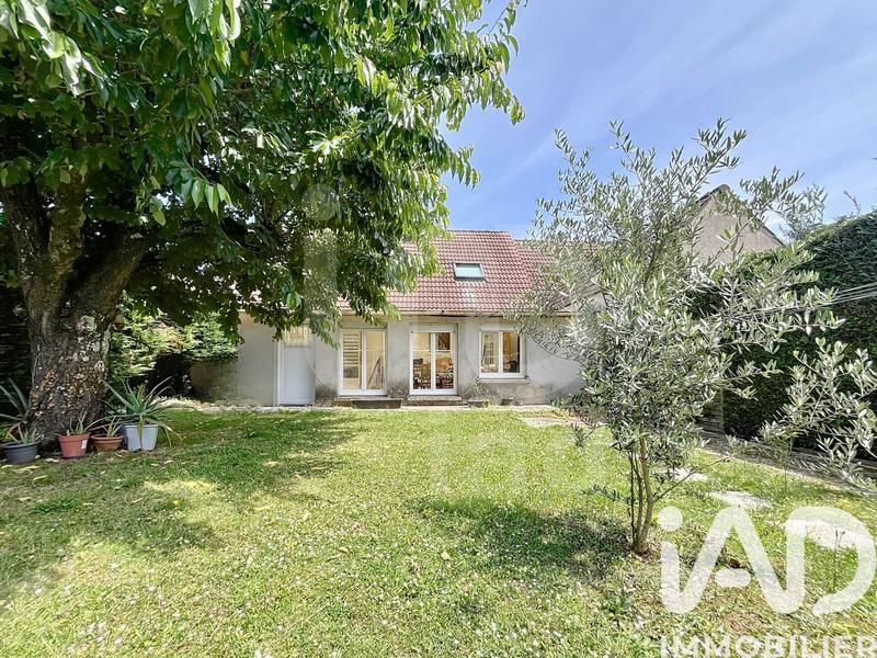 Maison - 135 m² - 7 pièces
