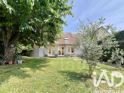 Maison - 135 m² - 7 pièces