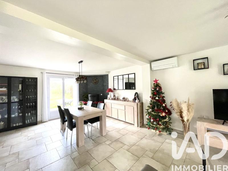 Maison - 114 m² - 6 pièces