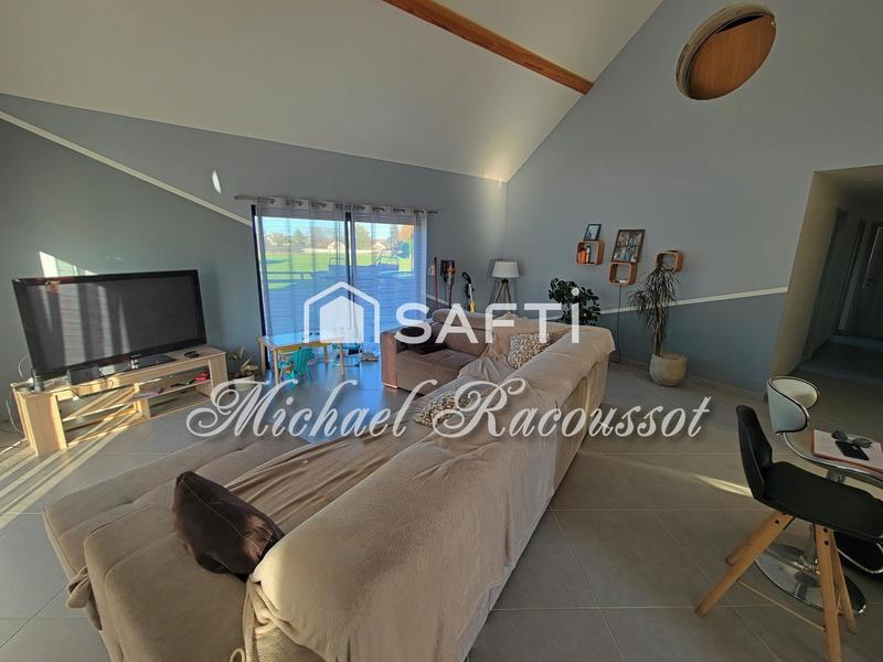 Maison - 119 m² - 5 pièces