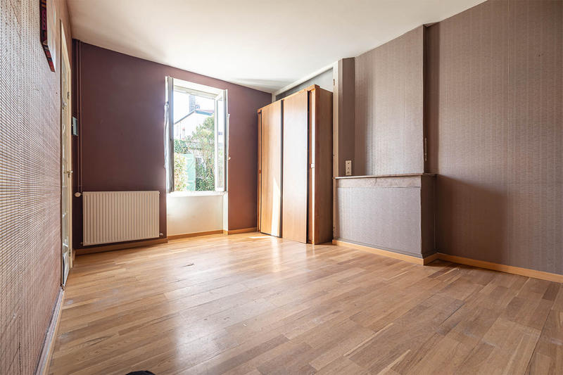 Maison - 115 m² - 6 pièces