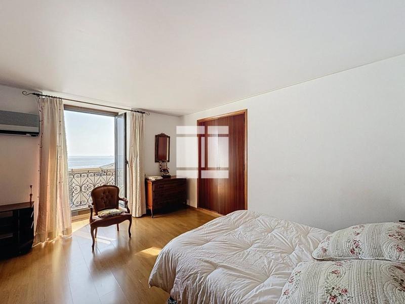 Appartement - 124 m² - 5 pièces