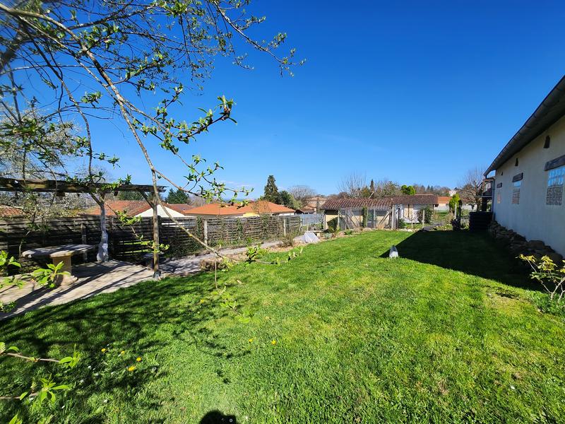 Maison - 102 m² - 6 pièces