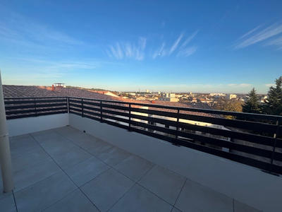 Appartement - 76 m² - 4 pièces