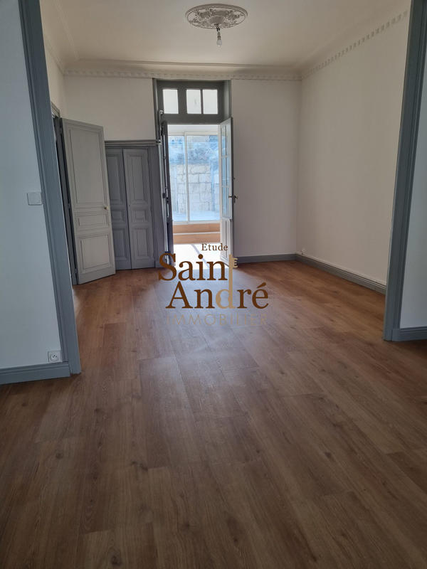 Maison - 135 m² - 7 pièces