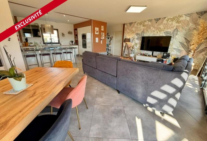 Maison - 110 m² - 5 pièces