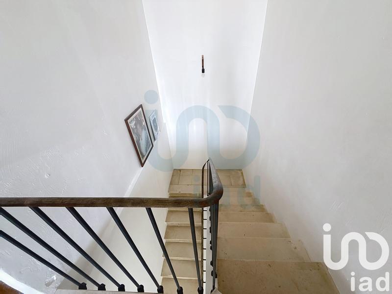 Maison - 250 m² - 6 pièces