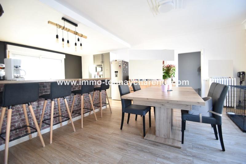 Maison - 350 m² - 7 pièces