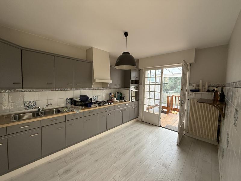 Local commercial - 190 m²