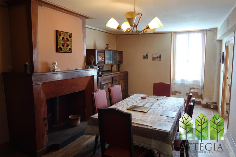 Maison - 160 m² - 7 pièces