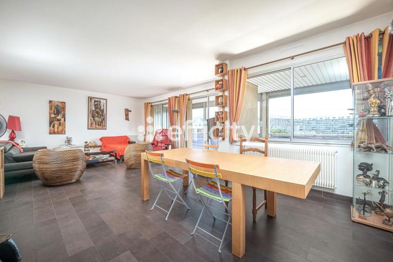 Appartement - 114 m² - 3 pièces