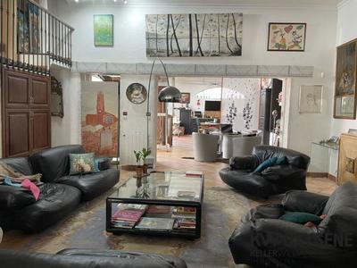 Appartement - 164 m² - 4 pièces