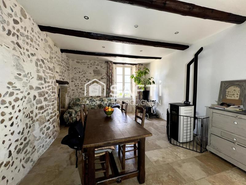 Maison - 190 m² - 6 pièces