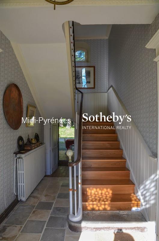 Château - 515 m² - 18 pièces