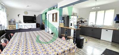 Maison - 89 m² - 5 pièces