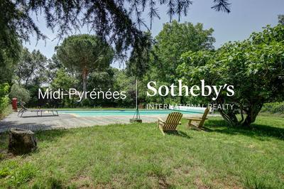 Maison de maîtres - 484 m² - 17 pièces