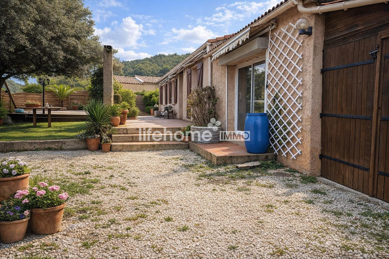 Villa - 130 m² - 5 pièces