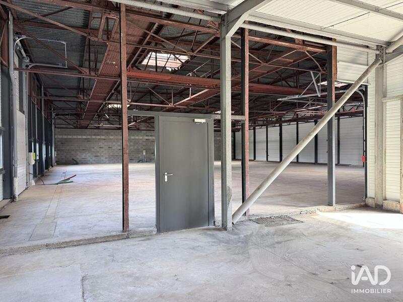 Local commercial - 750 m²