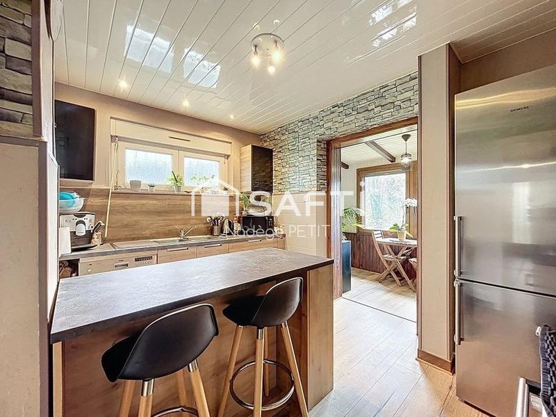 Maison - 95 m² - 4 pièces