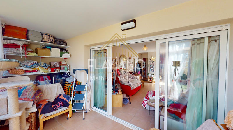 Appartement - 77 m² - 3 pièces