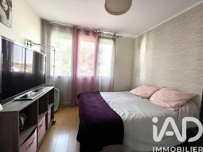 Appartement - 76 m² - 4 pièces