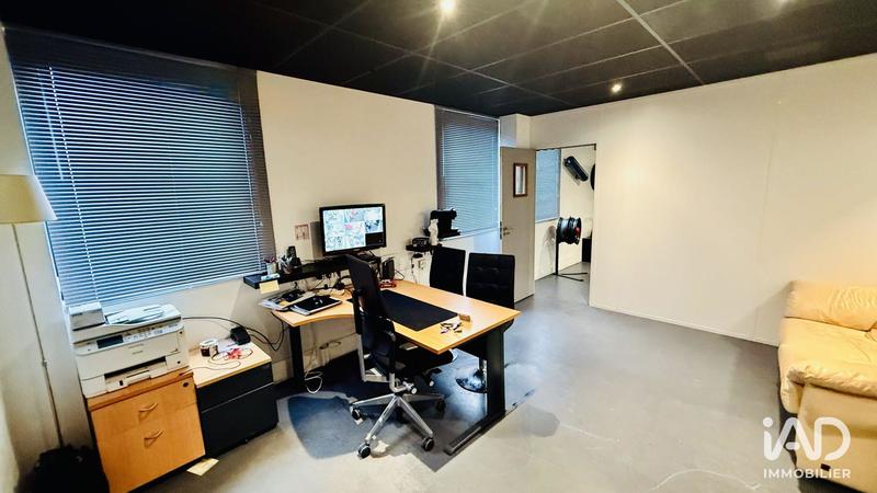 Local commercial - 267 m² - 3 pièces