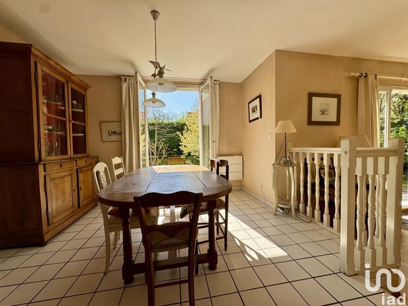 Maison - 161 m² - 6 pièces