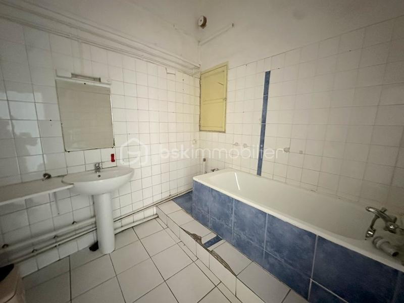 Appartement - 84 m² - 3 pièces