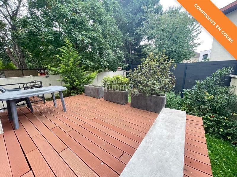 Maison - 102 m² - 5 pièces