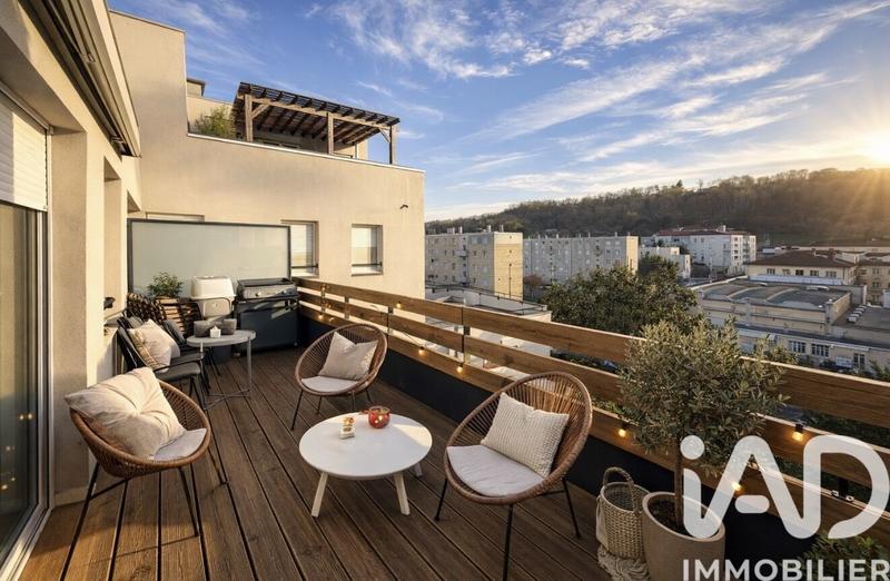 Appartement - 70 m² - 3 pièces