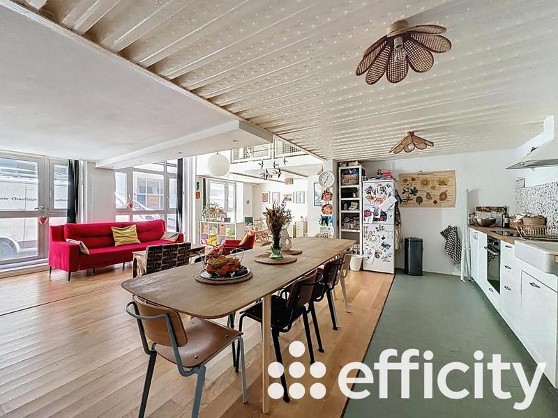 Appartement - 120 m² - 5 pièces