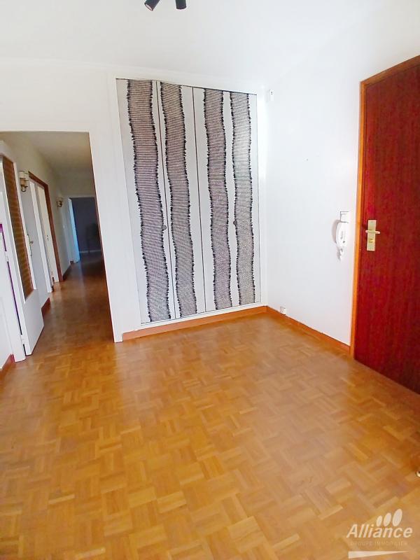 Appartement - 127 m² - 6 pièces