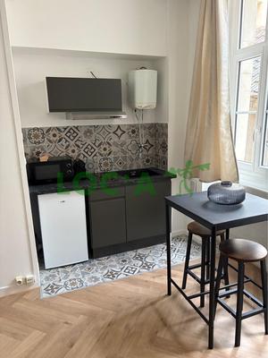 Studio - 16 m² - 1 pièce