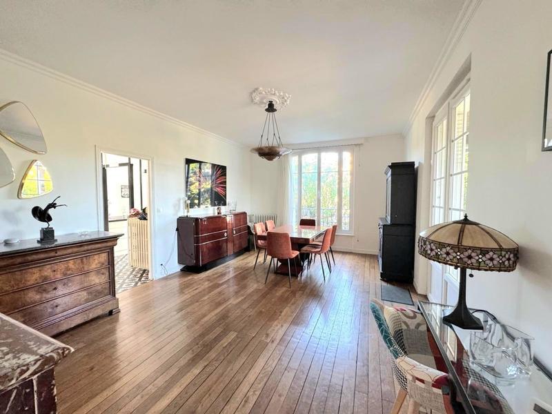 Maison - 134 m² - 6 pièces