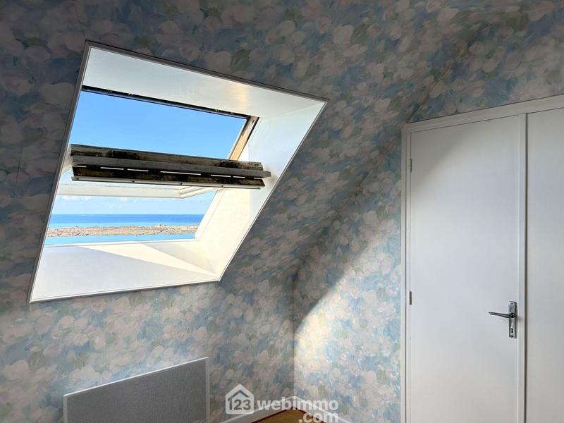 Maison - 193 m² - 8 pièces