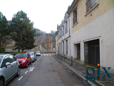 Parking / Garage - 30 m²