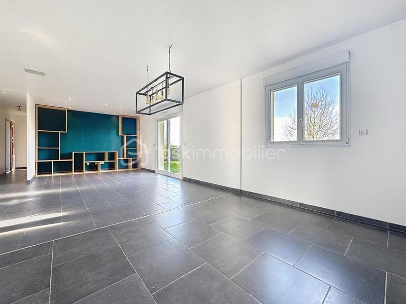 Maison - 99 m² - 4 pièces