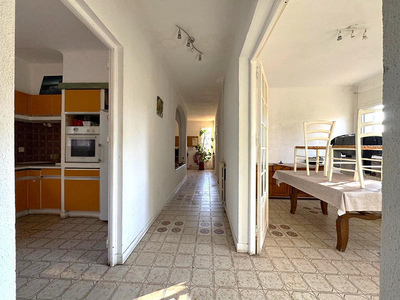 Maison - 336 m² - 17 pièces