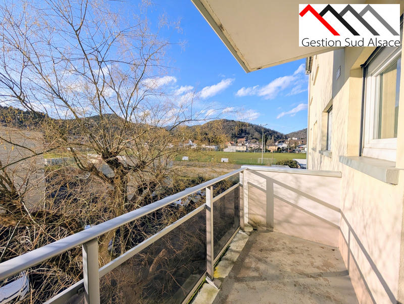 Appartement - 80 m² - 5 pièces