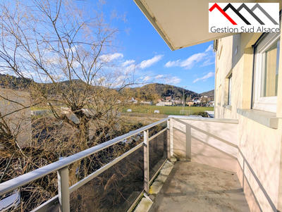 Appartement - 80 m² - 5 pièces