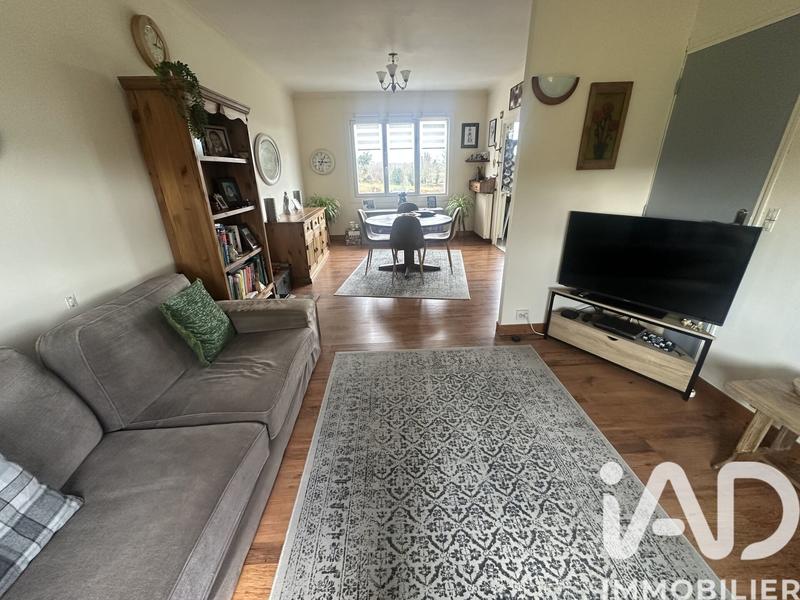 Maison - 97 m² - 5 pièces