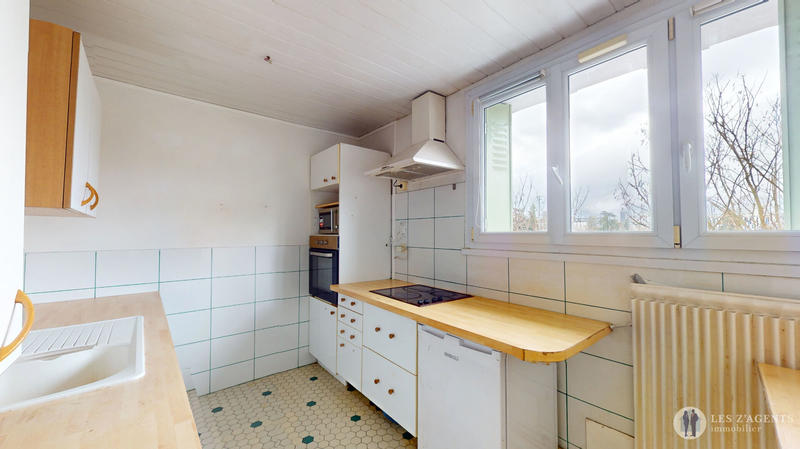 Appartement - 75 m² - 4 pièces